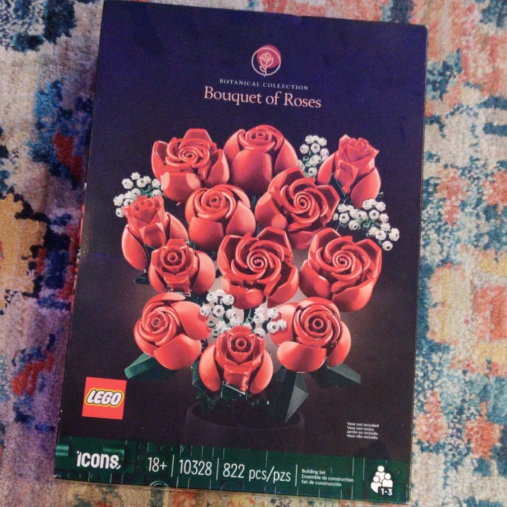 LEGO Bouquet of Roses - Red BNIB